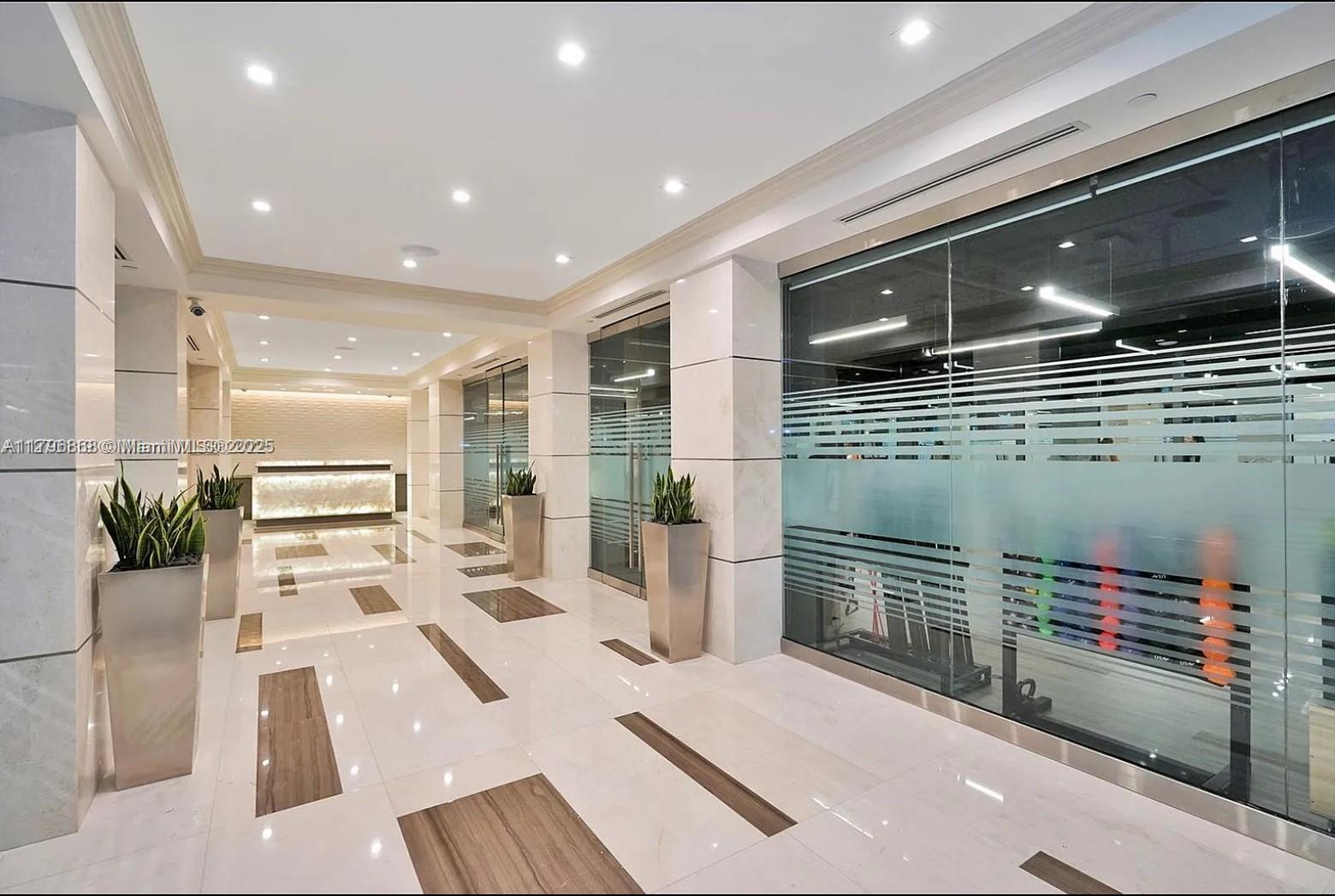 Bella Vista Mid rise north - Residential Lease