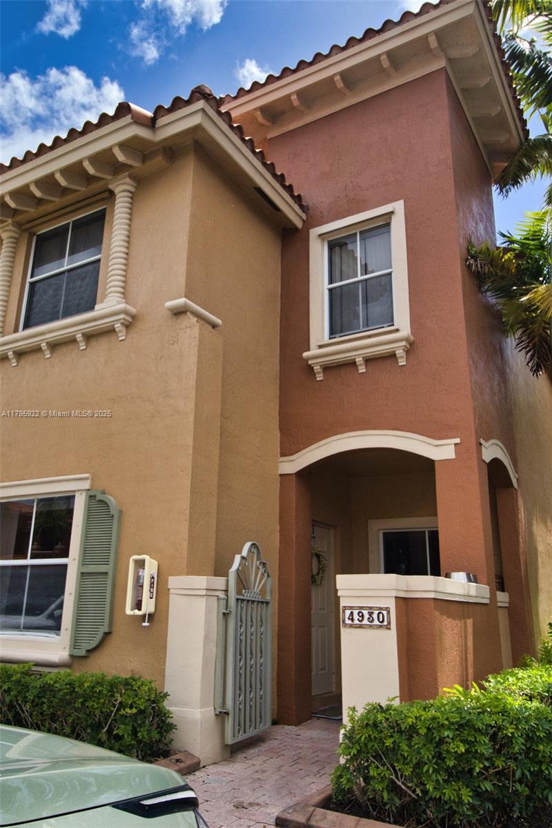 Rental Property at Address Not Disclosed, Dania Beach, Miami-Dade County, Florida - Bedrooms: 3 
Bathrooms: 3  - $3,100 MO.