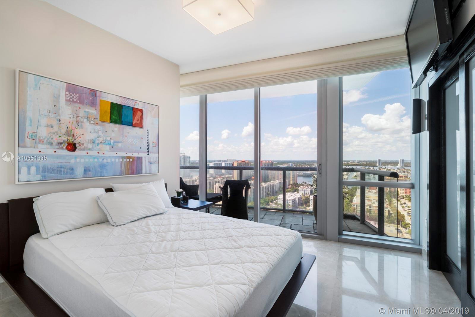 JADE OCEAN CONDO - Residential