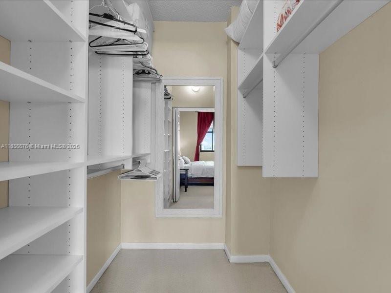 TOWER CONDO AT CITYPLACE - Residential