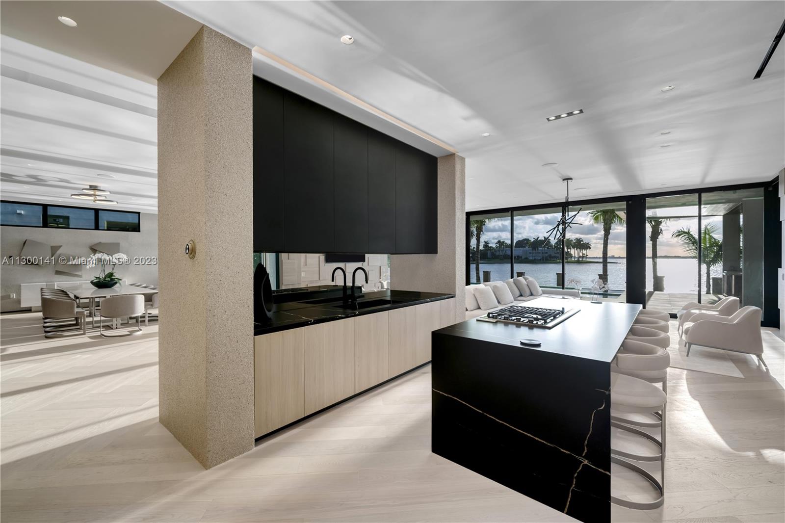 BAY HARBOR ISLAND - Residential