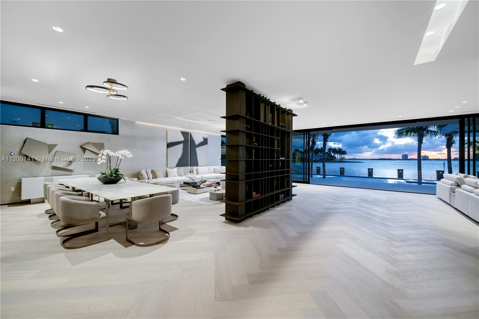 BAY HARBOR ISLAND - Residential