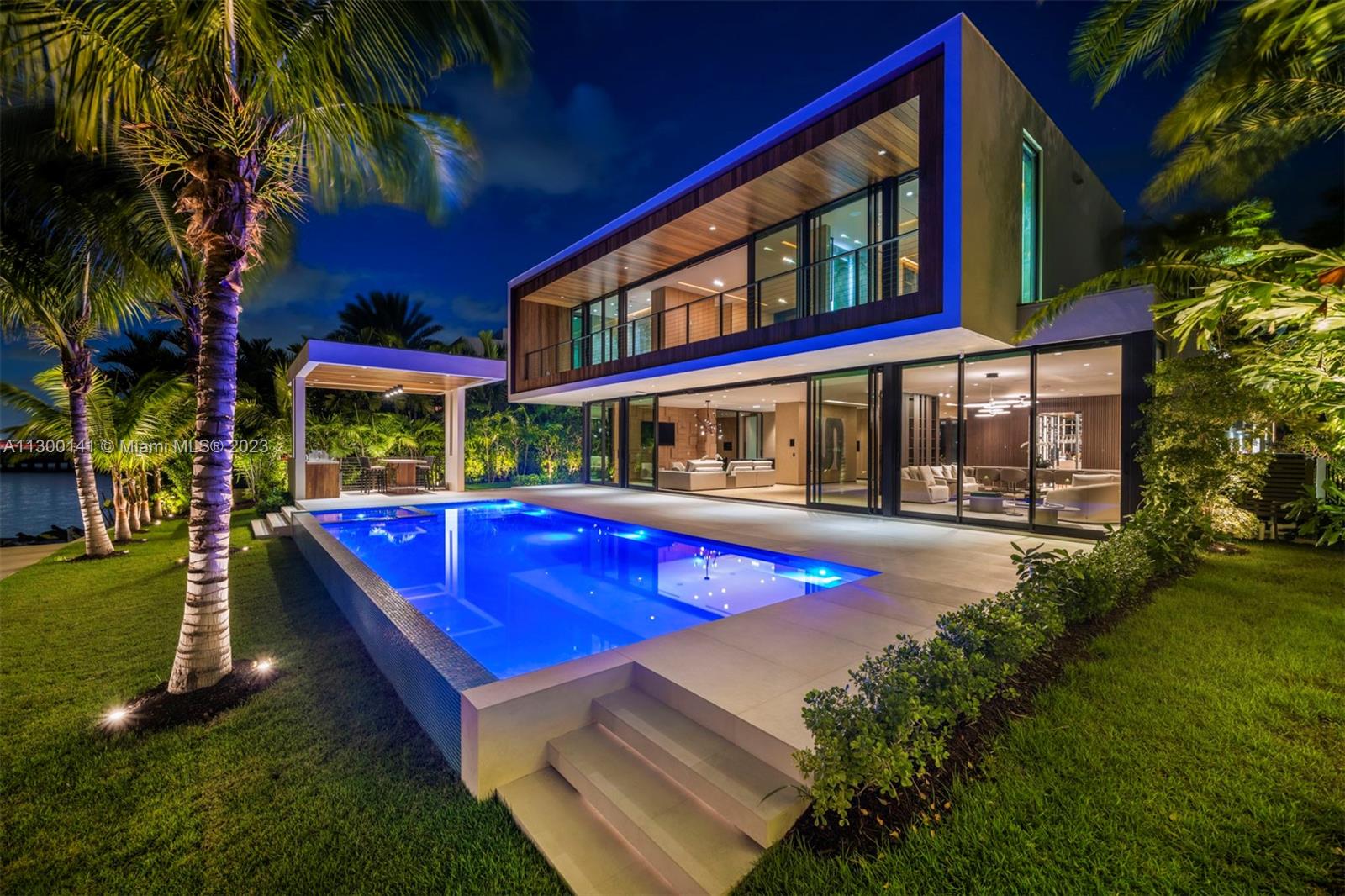 BAY HARBOR ISLAND - Residential