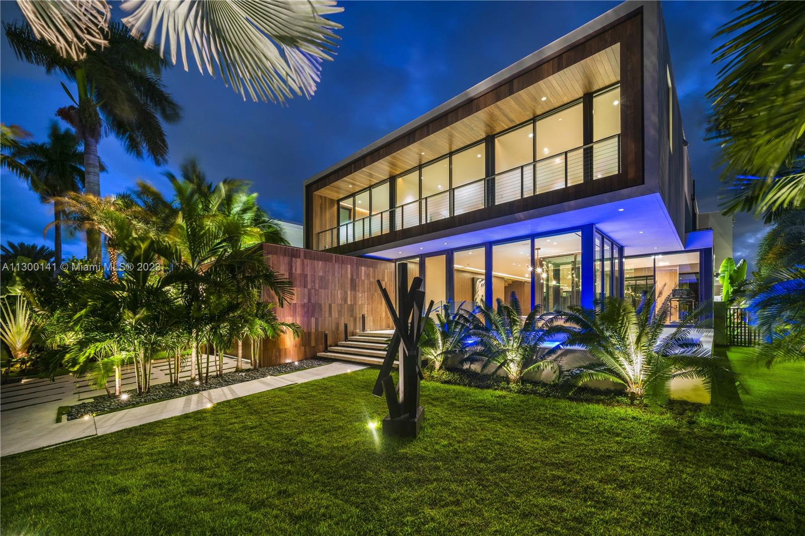 BAY HARBOR ISLAND - Residential