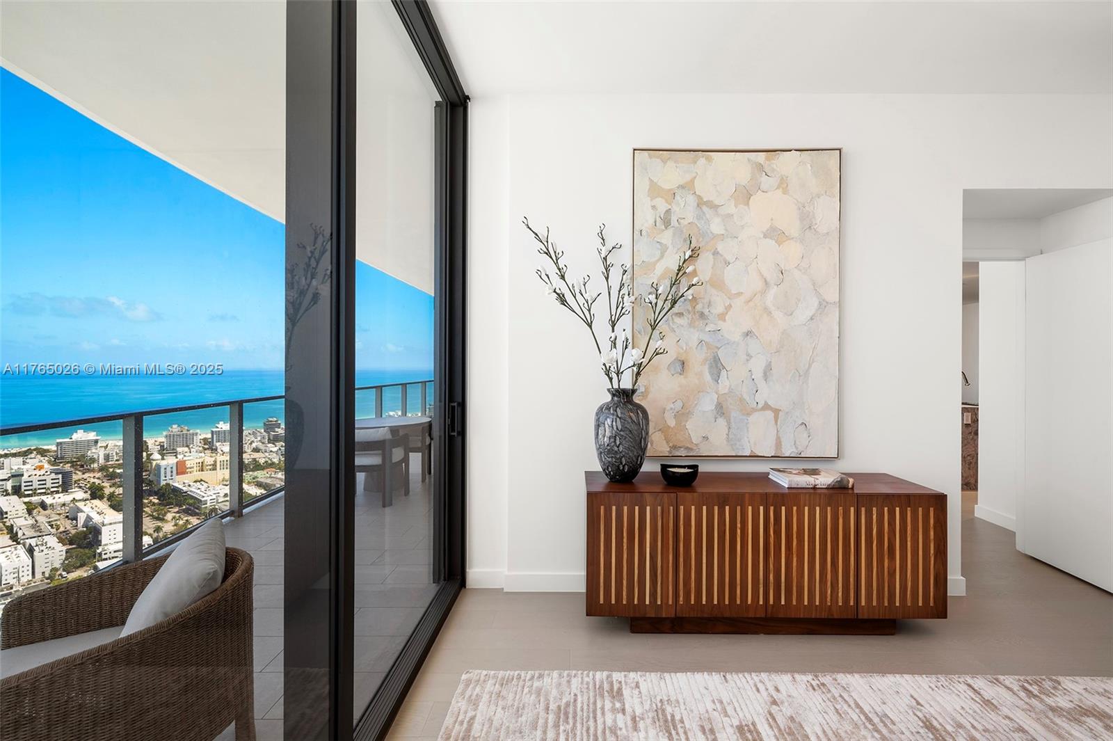 FIVE PARK - Residential