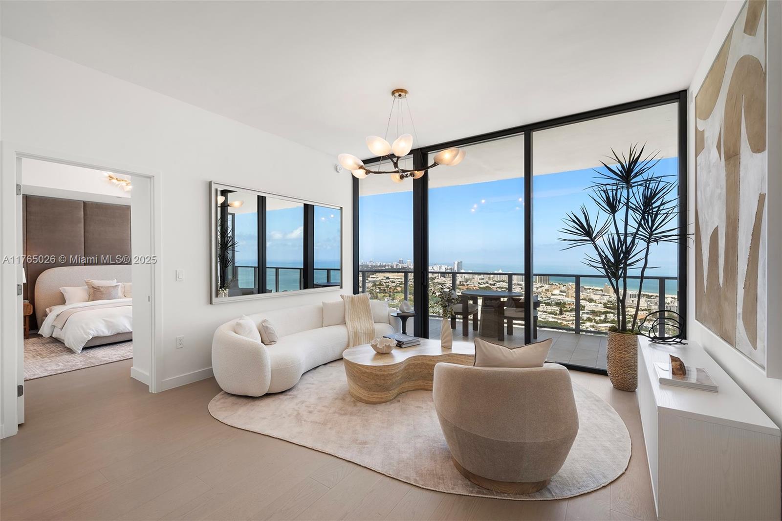 FIVE PARK - Residential