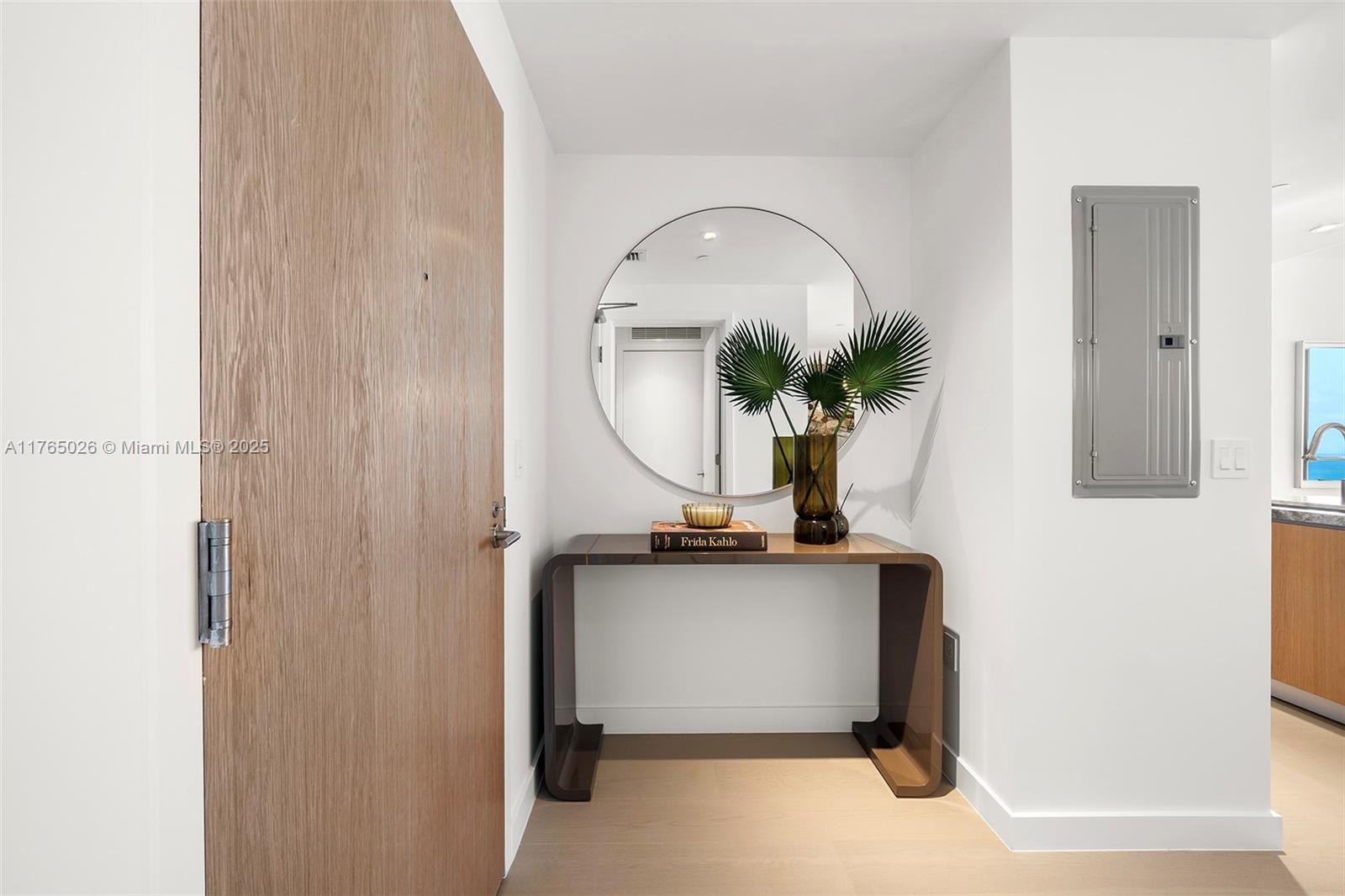 FIVE PARK - Residential