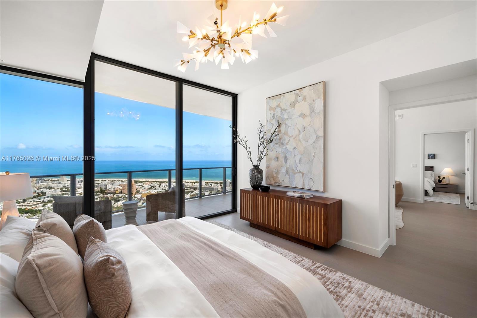 FIVE PARK - Residential