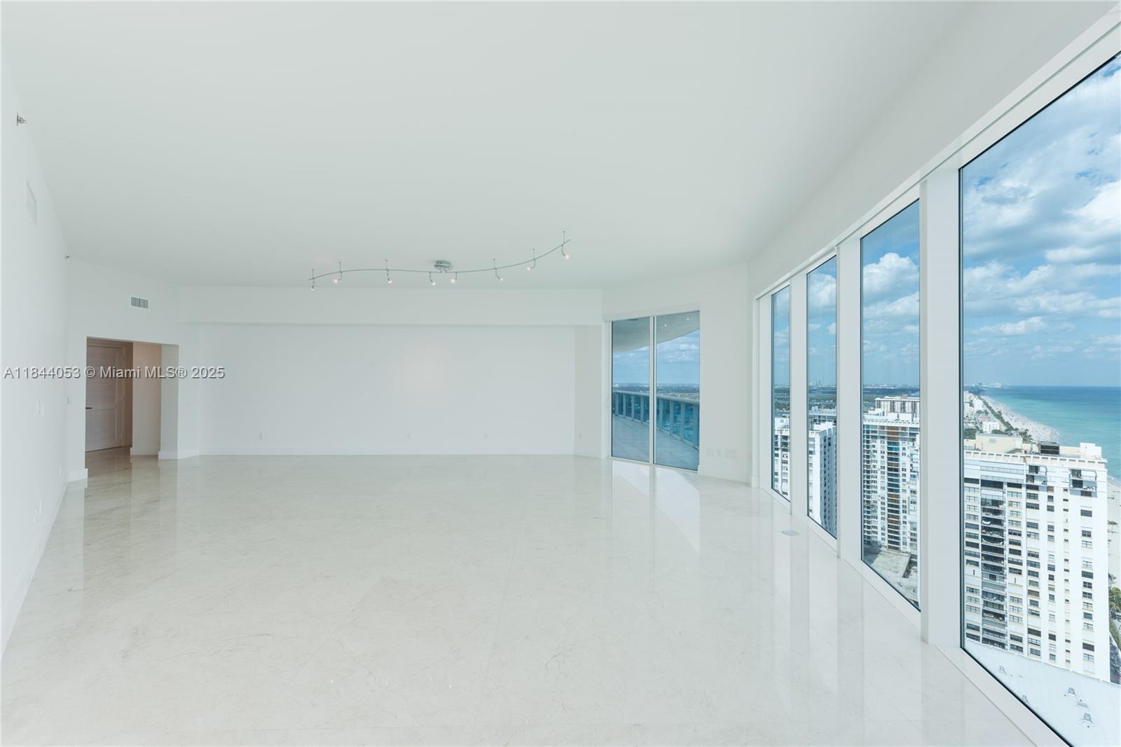 2711 S Ocean Dr 3302