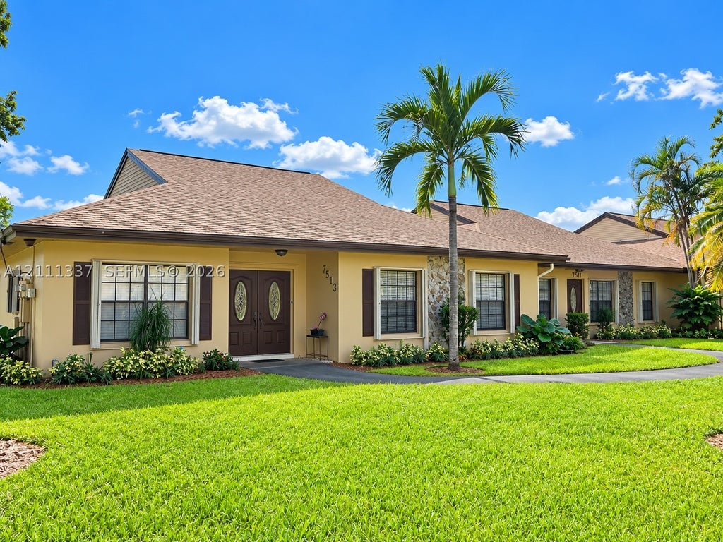 Photo of 7513 SW 28th St #29, Davie, FL 33314 (MLS # A12111337)