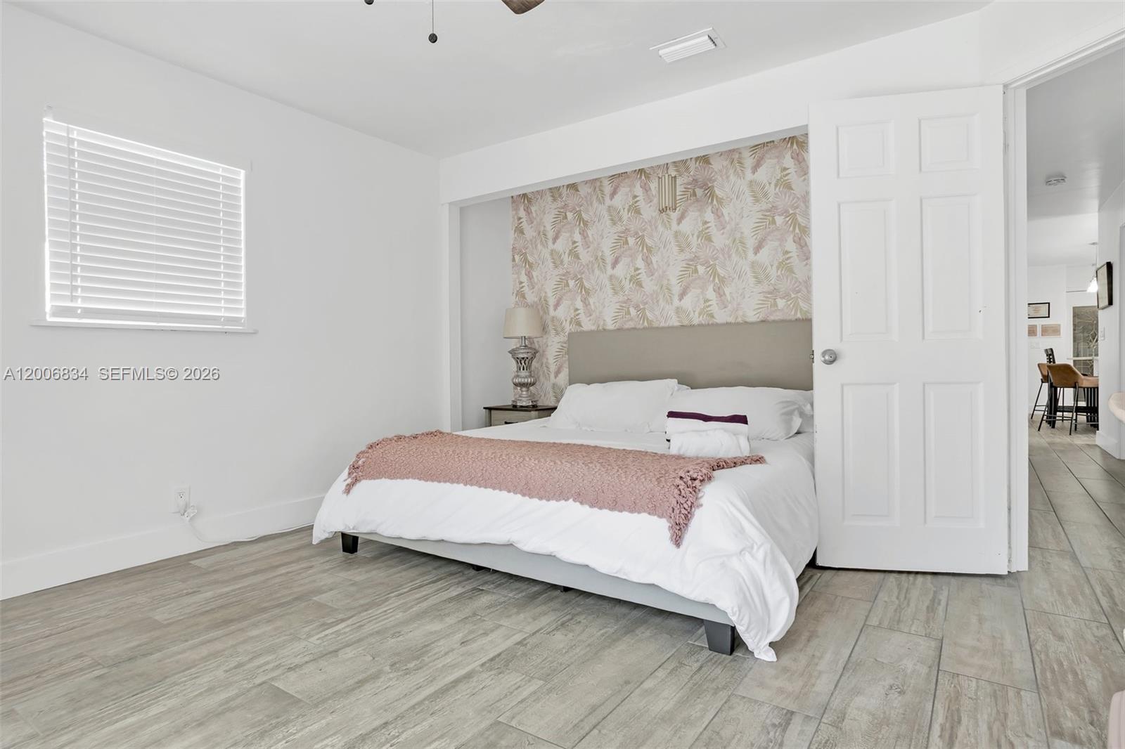 OAKLAND PARK SECOND ADD - Residential