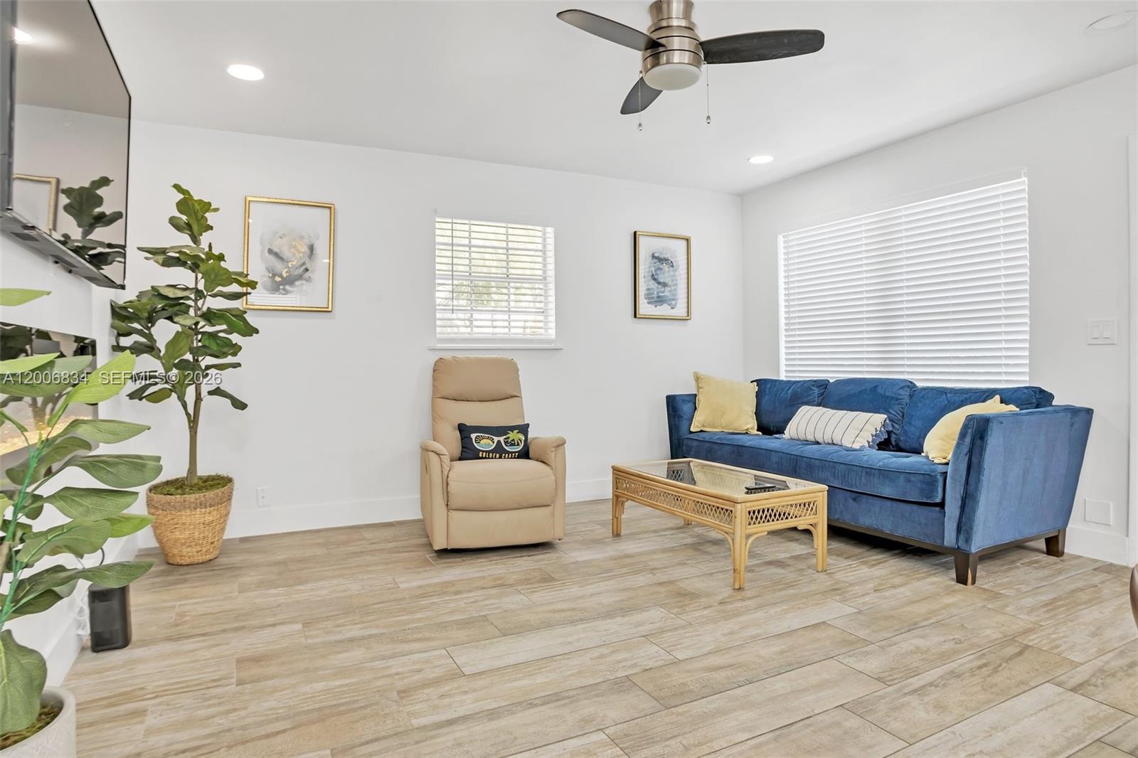 OAKLAND PARK SECOND ADD - Residential