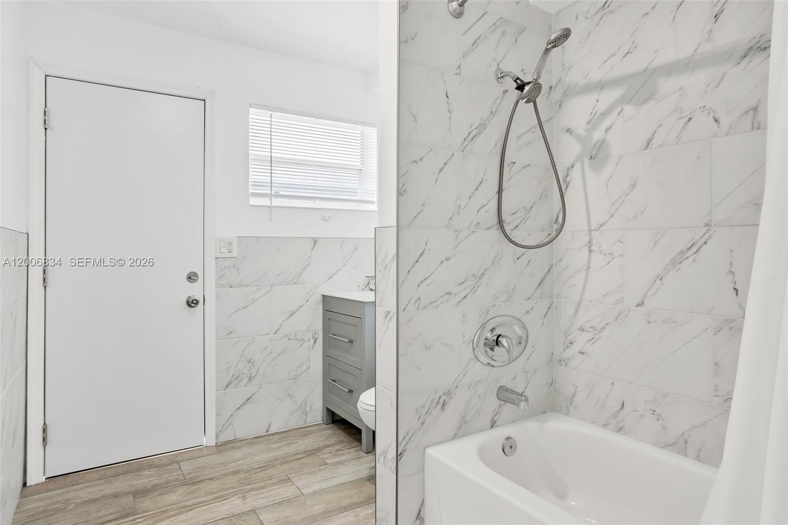 OAKLAND PARK SECOND ADD - Residential