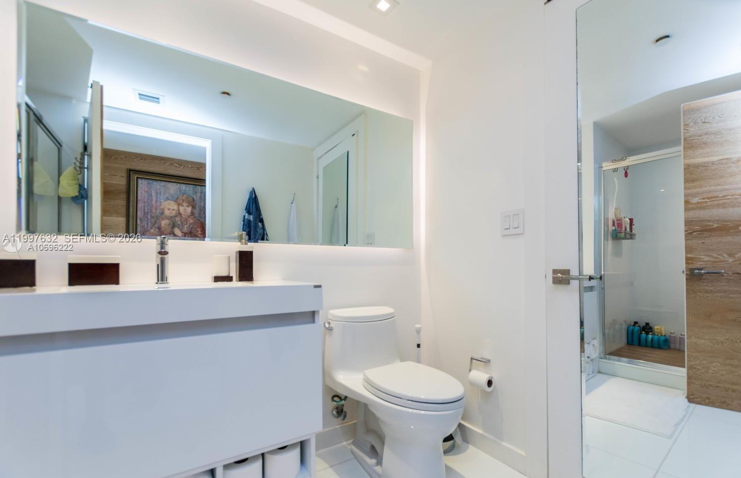 ICONBRICKELL CONDO NO 1 - Residential