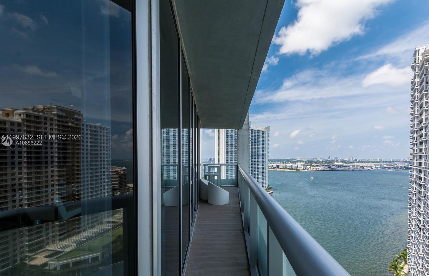 ICONBRICKELL CONDO NO 1 - Residential