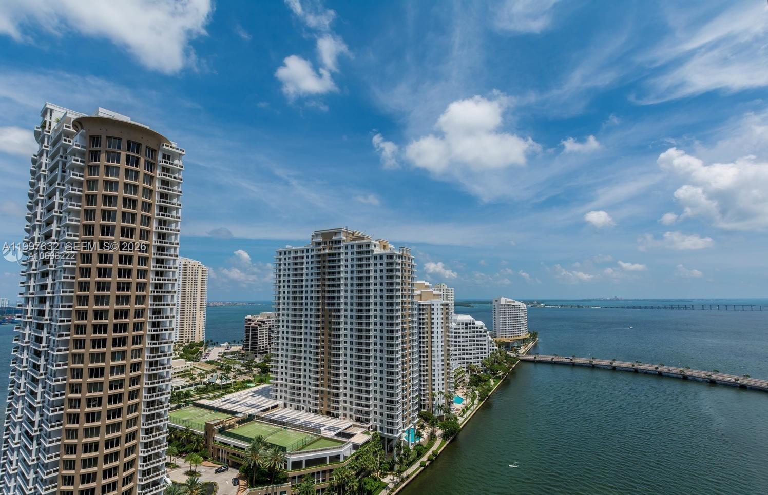 ICONBRICKELL CONDO NO 1 - Residential