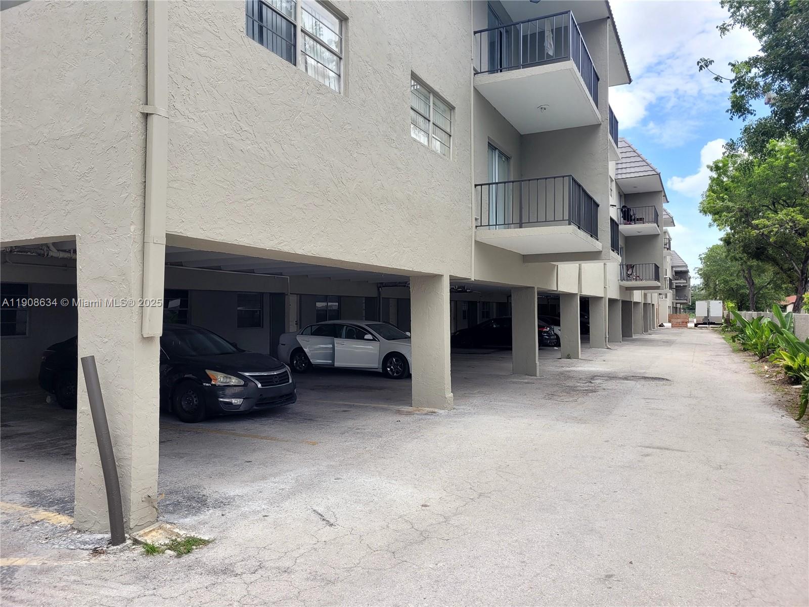 CONDADO REAL CONDO - Residential Lease
