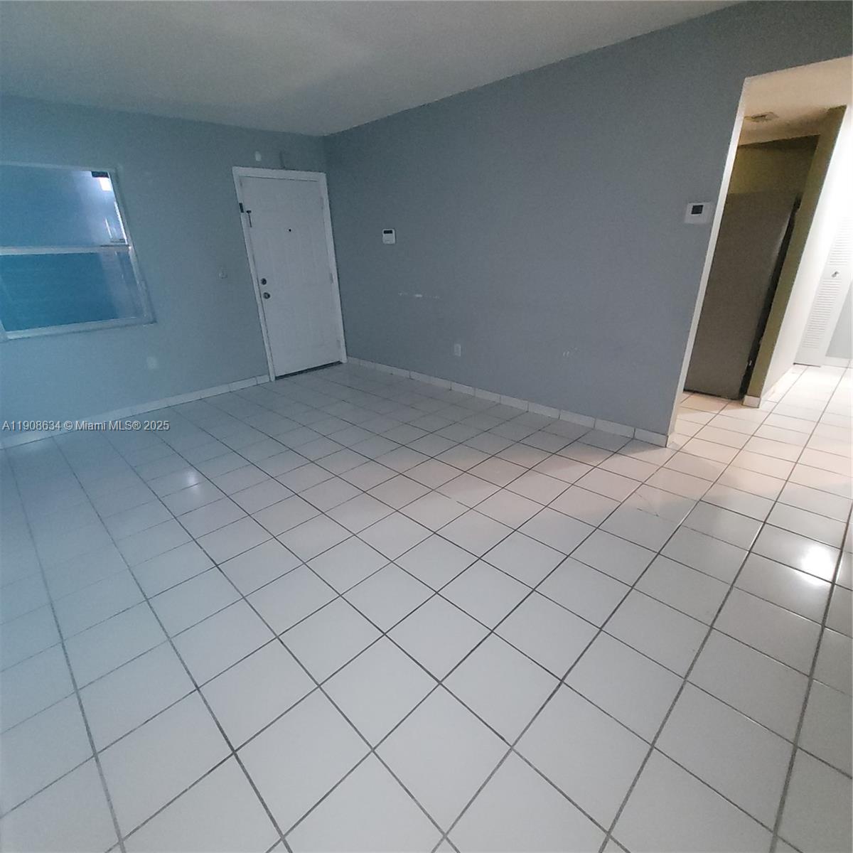 CONDADO REAL CONDO - Residential Lease