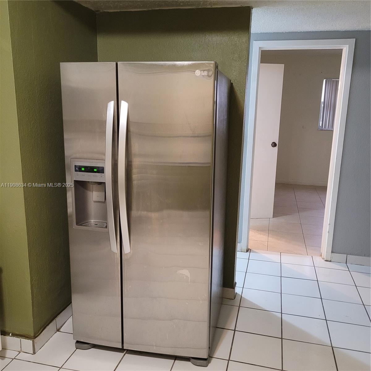 CONDADO REAL CONDO - Residential Lease