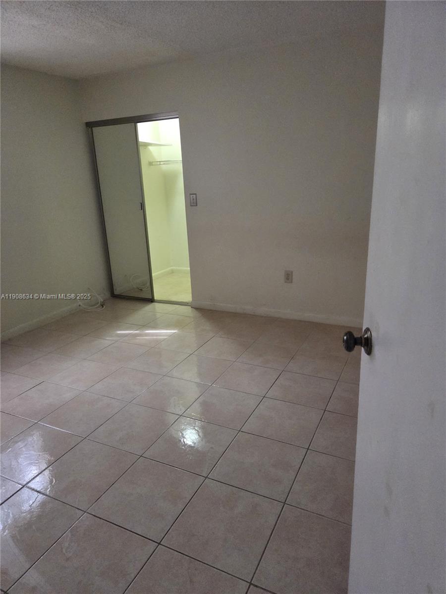 CONDADO REAL CONDO - Residential Lease