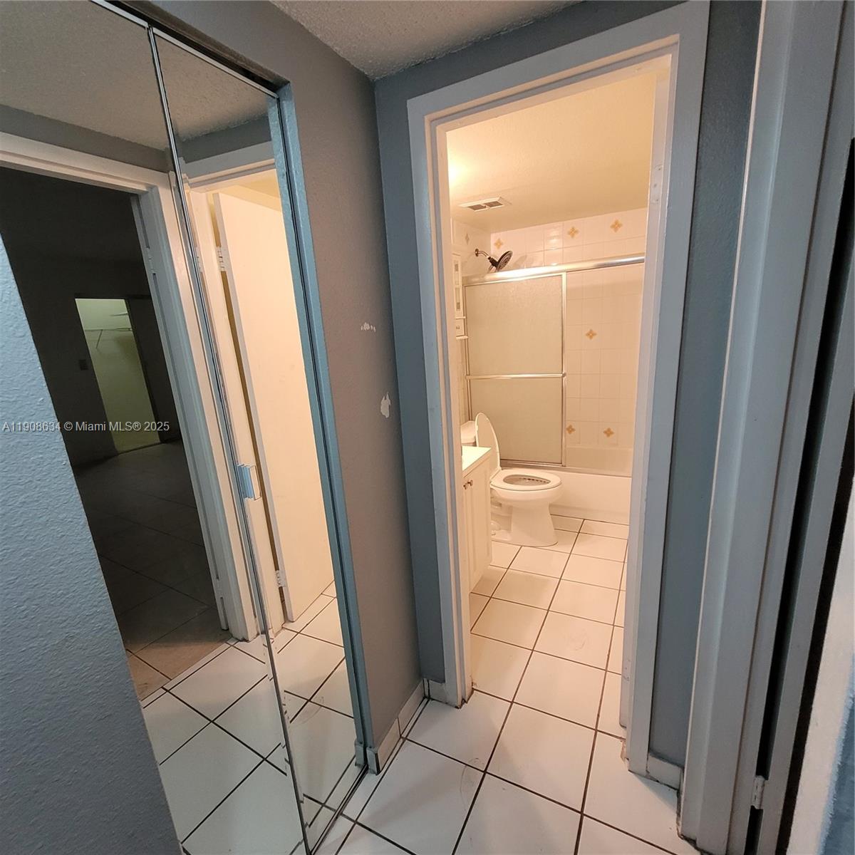 CONDADO REAL CONDO - Residential Lease