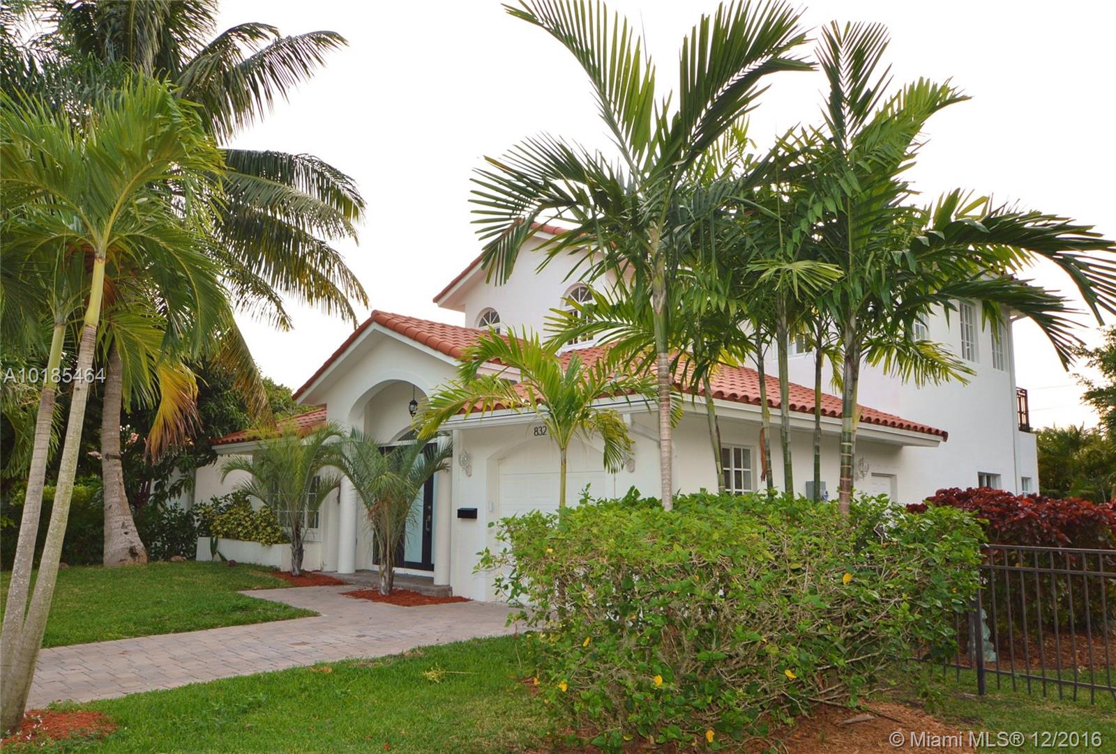 Tamiami Place Plan 03 - Residential Lease
