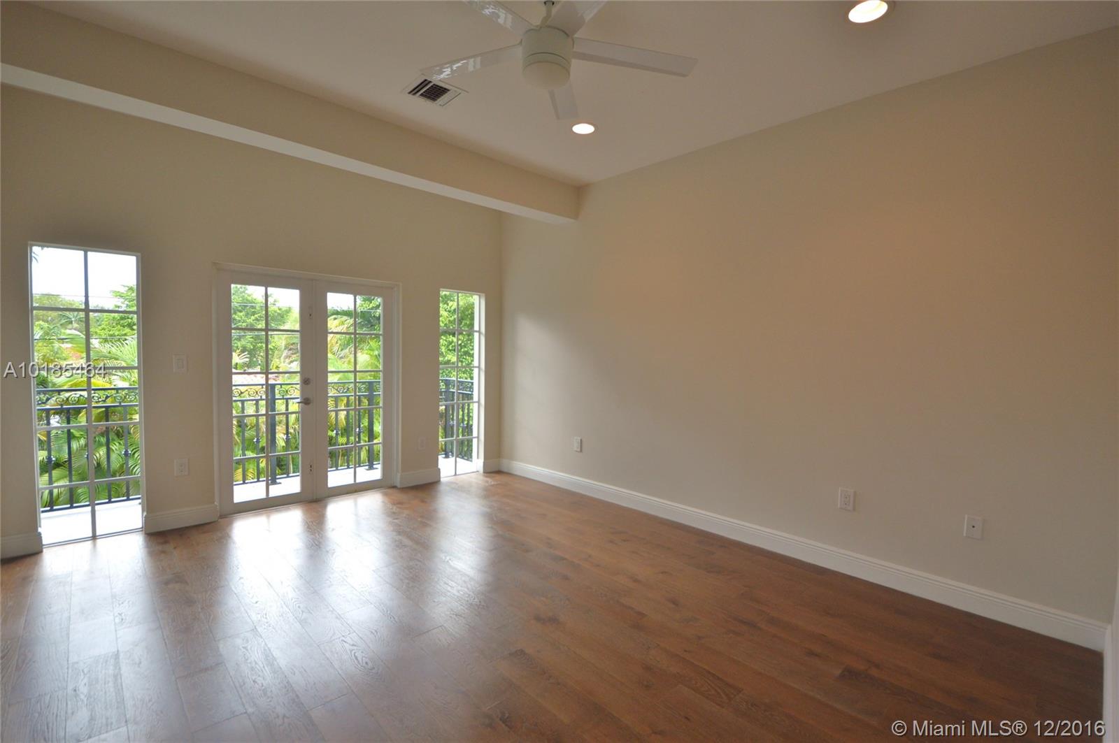 Tamiami Place Plan 03 - Residential Lease