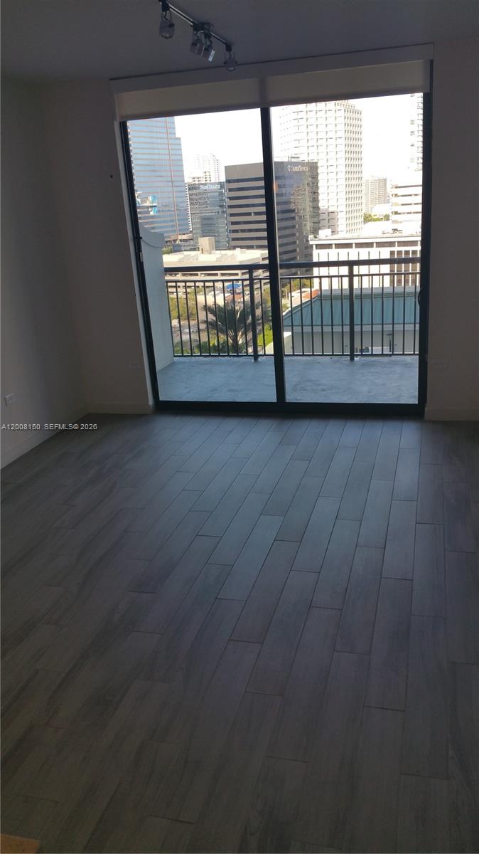 999 SW 1st Ave 2708