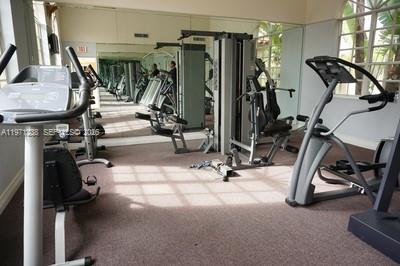 VILLAS DE VENEZIA CONDO - Residential Lease