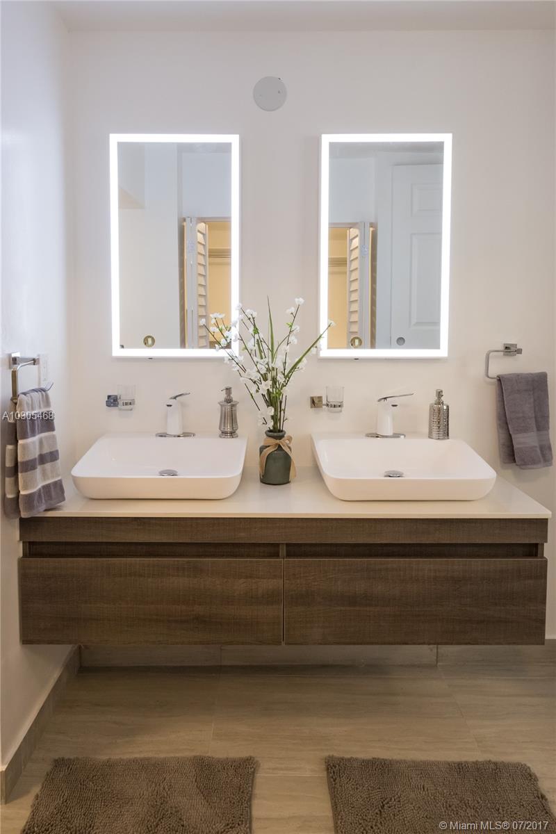 PARKWAY - Residential