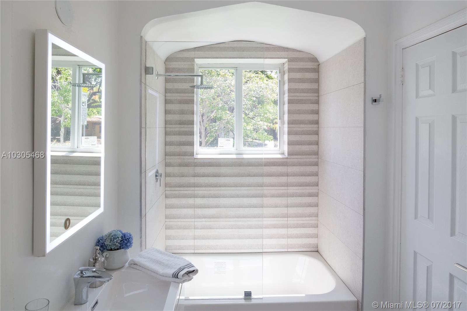 PARKWAY - Residential