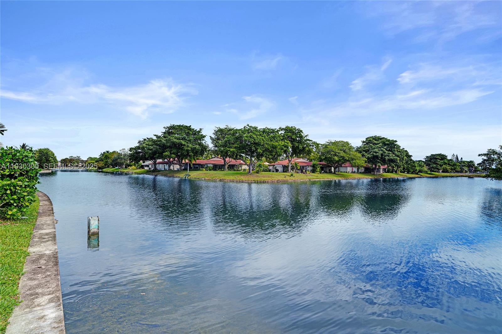 MAINLANDS OF TAMARAC LAKE - Residential