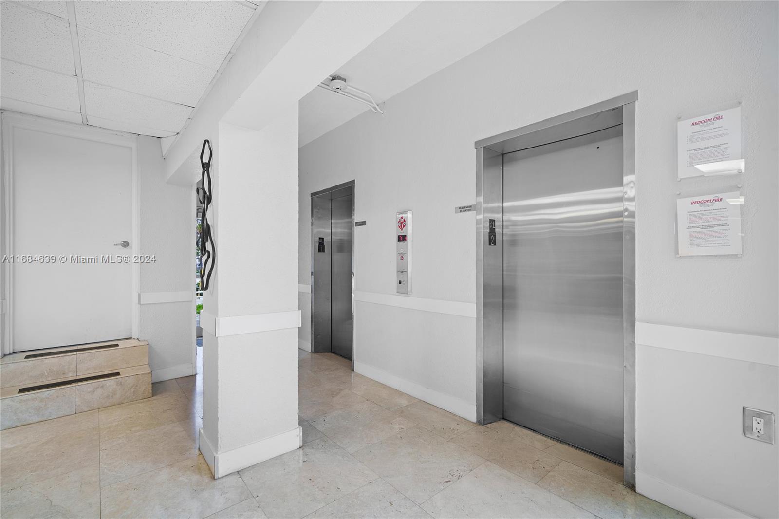 BAYSHORE YACHT & TENNIS C - Residential
