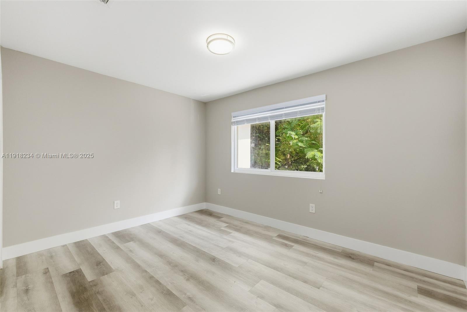 SYMMES-SHARMAN TRACT - Residential Lease