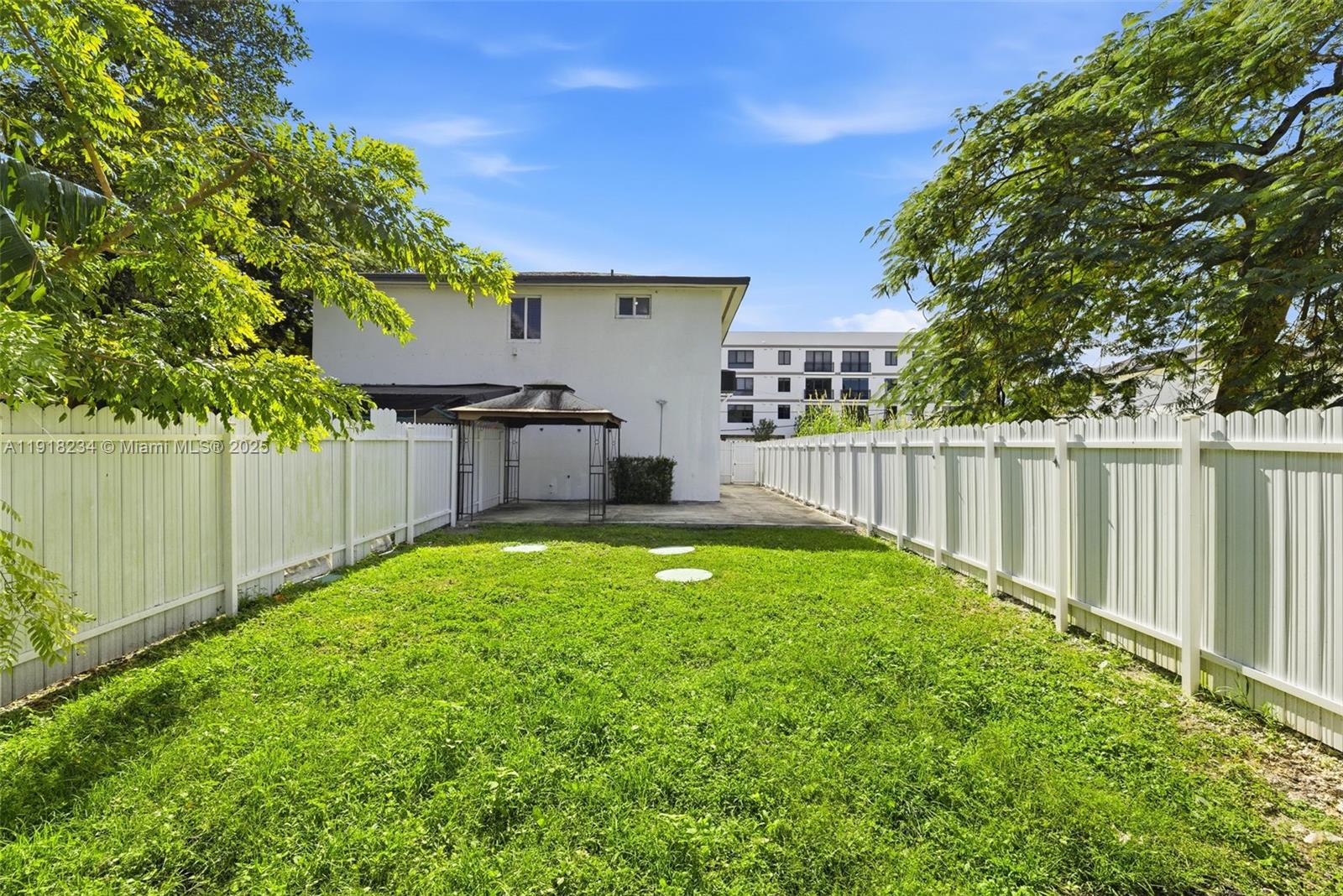 SYMMES-SHARMAN TRACT - Residential Lease