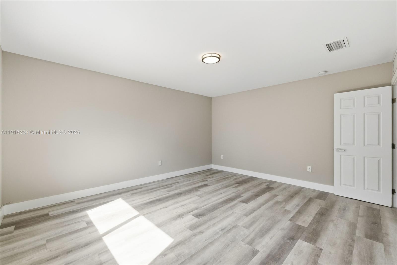 SYMMES-SHARMAN TRACT - Residential Lease