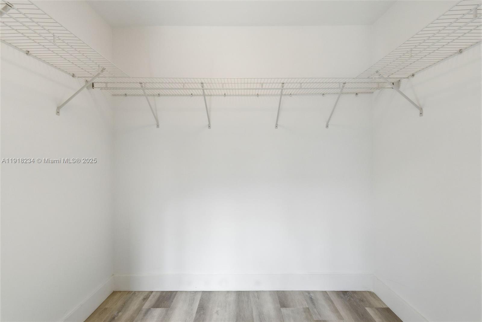 SYMMES-SHARMAN TRACT - Residential Lease