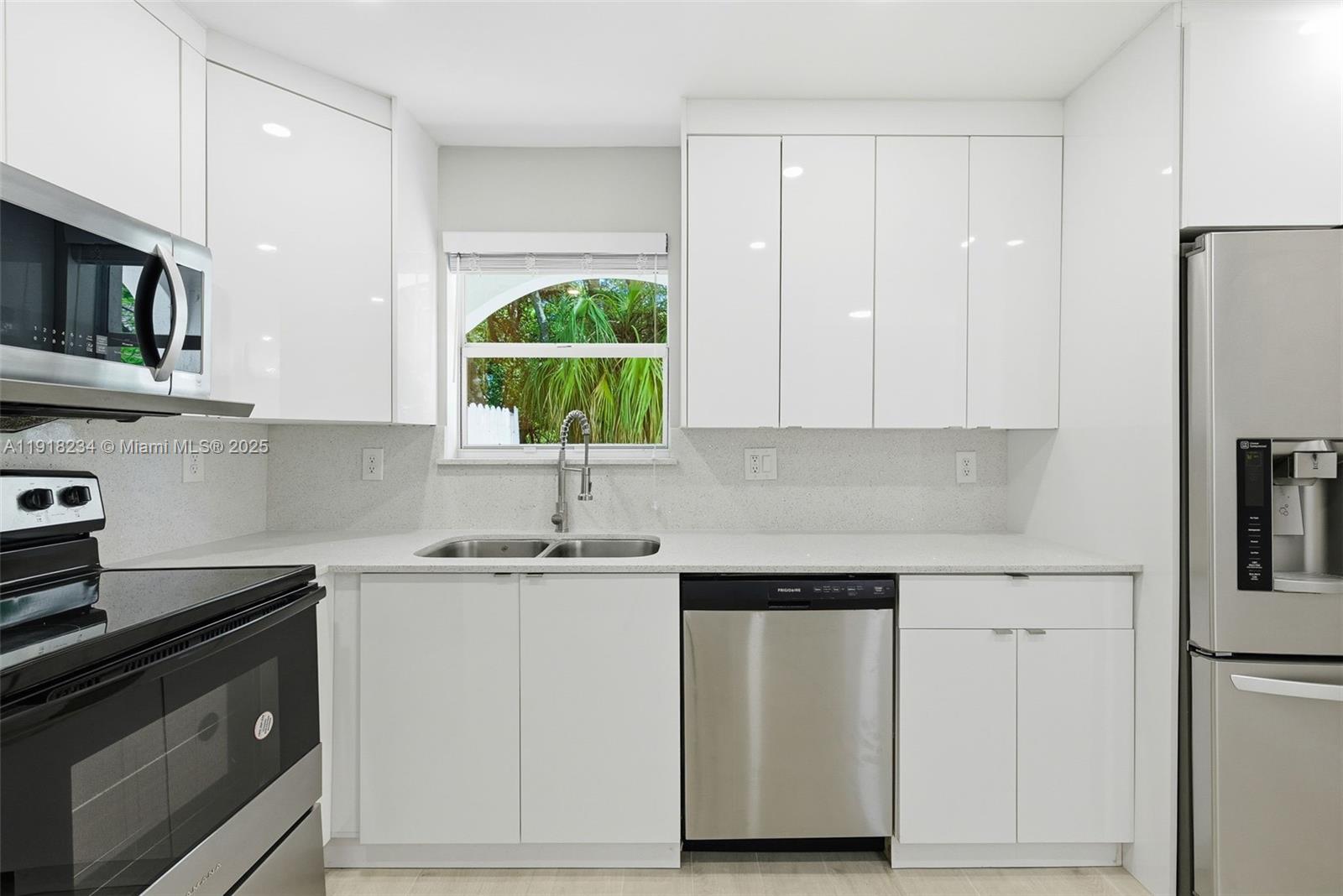 SYMMES-SHARMAN TRACT - Residential Lease