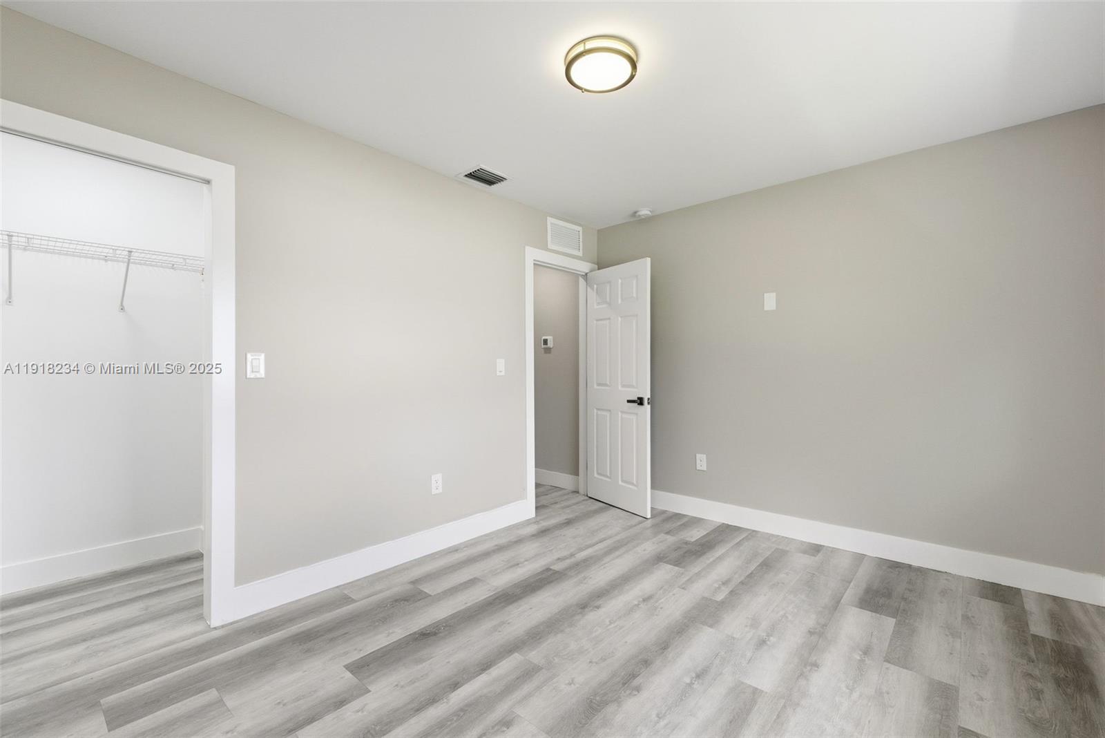 SYMMES-SHARMAN TRACT - Residential Lease