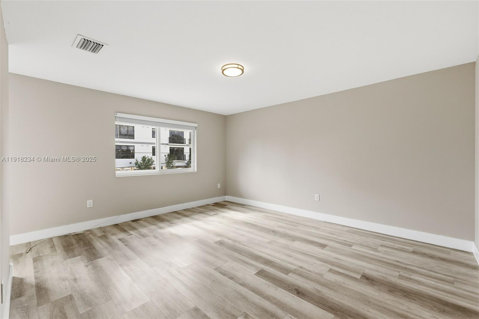 SYMMES-SHARMAN TRACT - Residential Lease