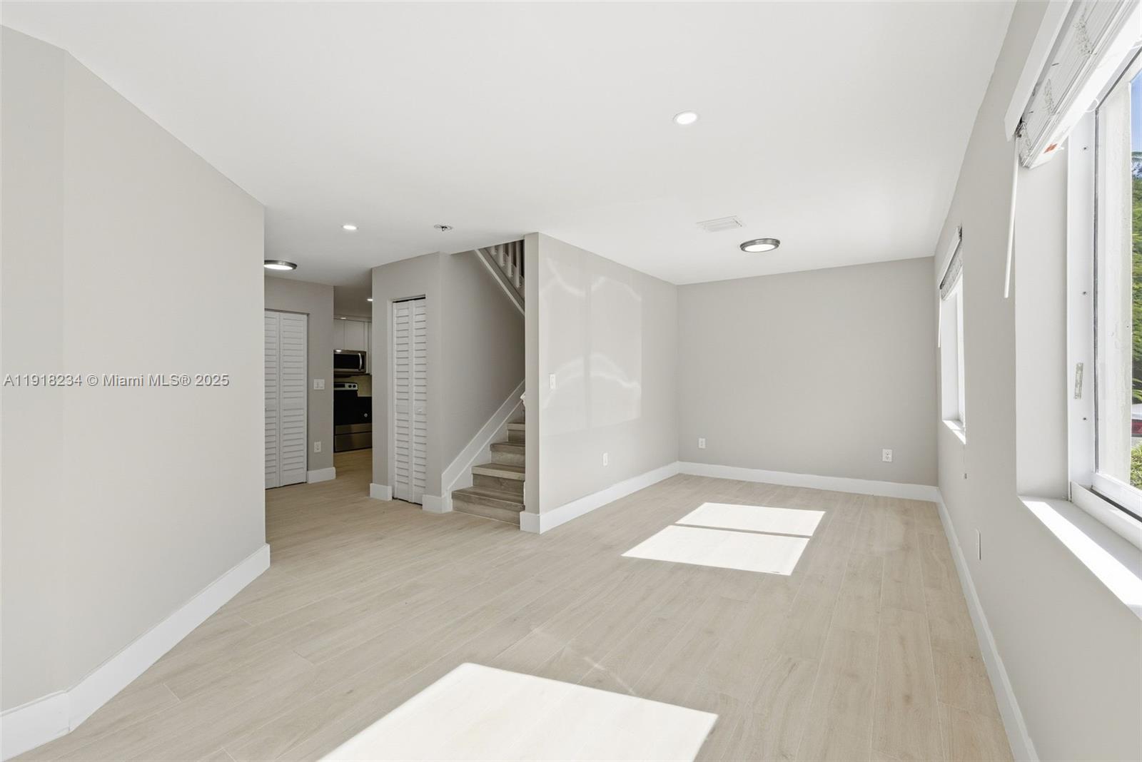 SYMMES-SHARMAN TRACT - Residential Lease