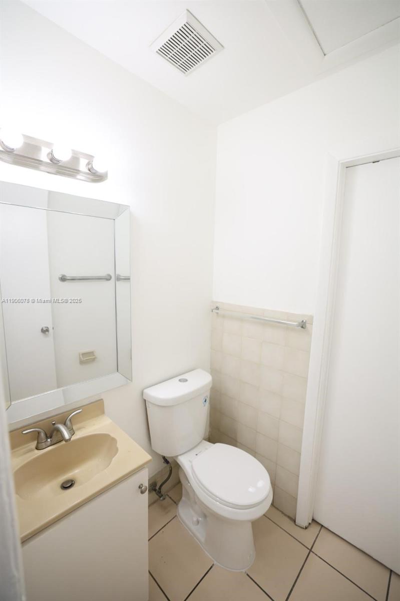 2ND ADDN TO BARACOA - Residential Lease