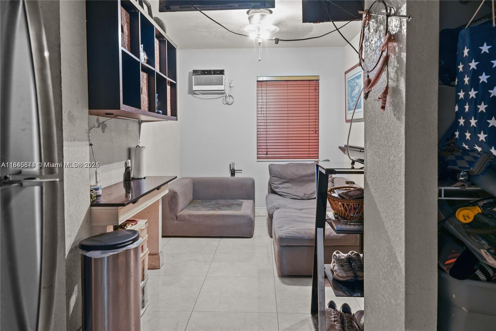 BRADLEY HEIGHTS - Residential