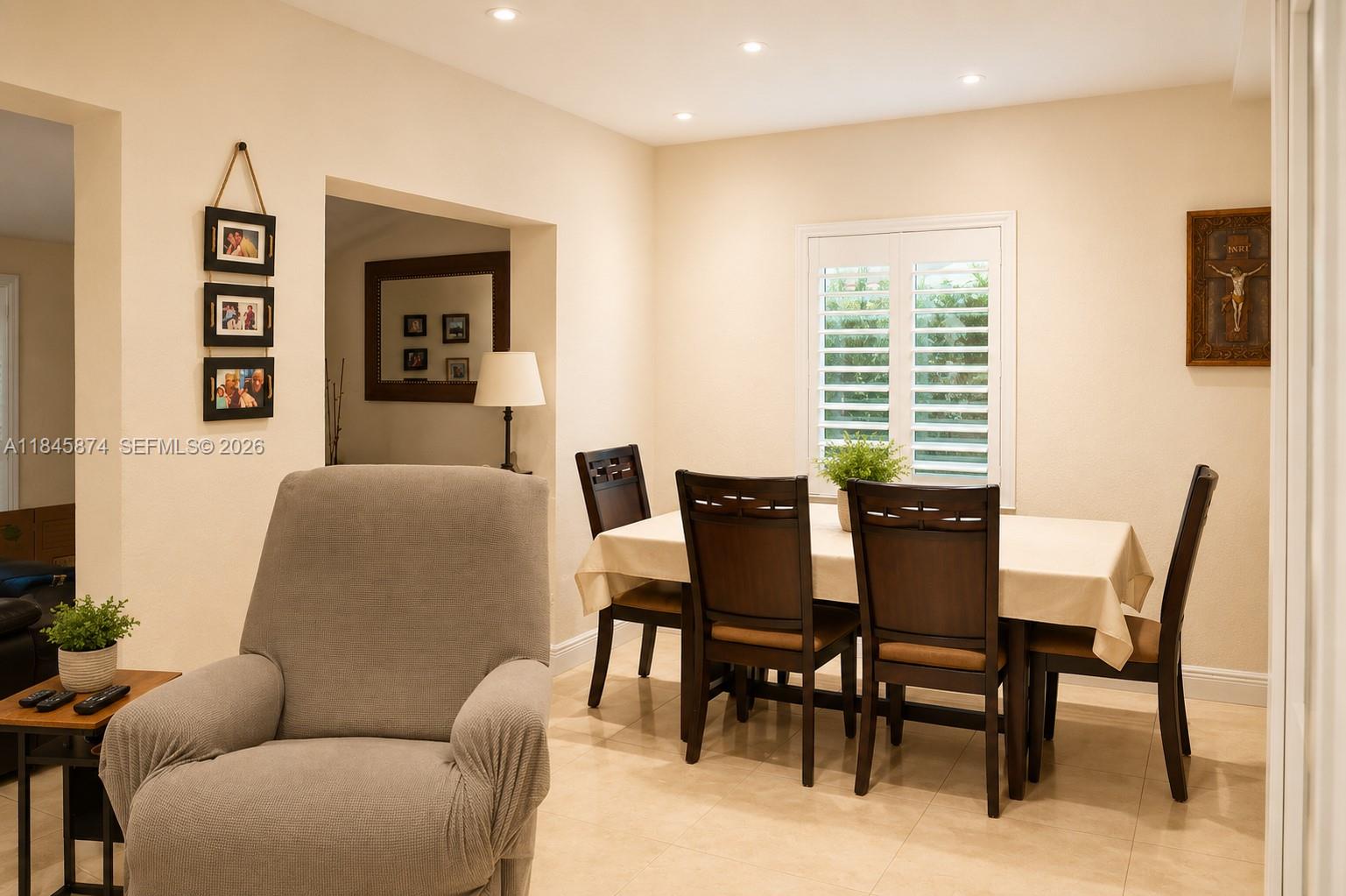 BRADLEY HEIGHTS - Residential