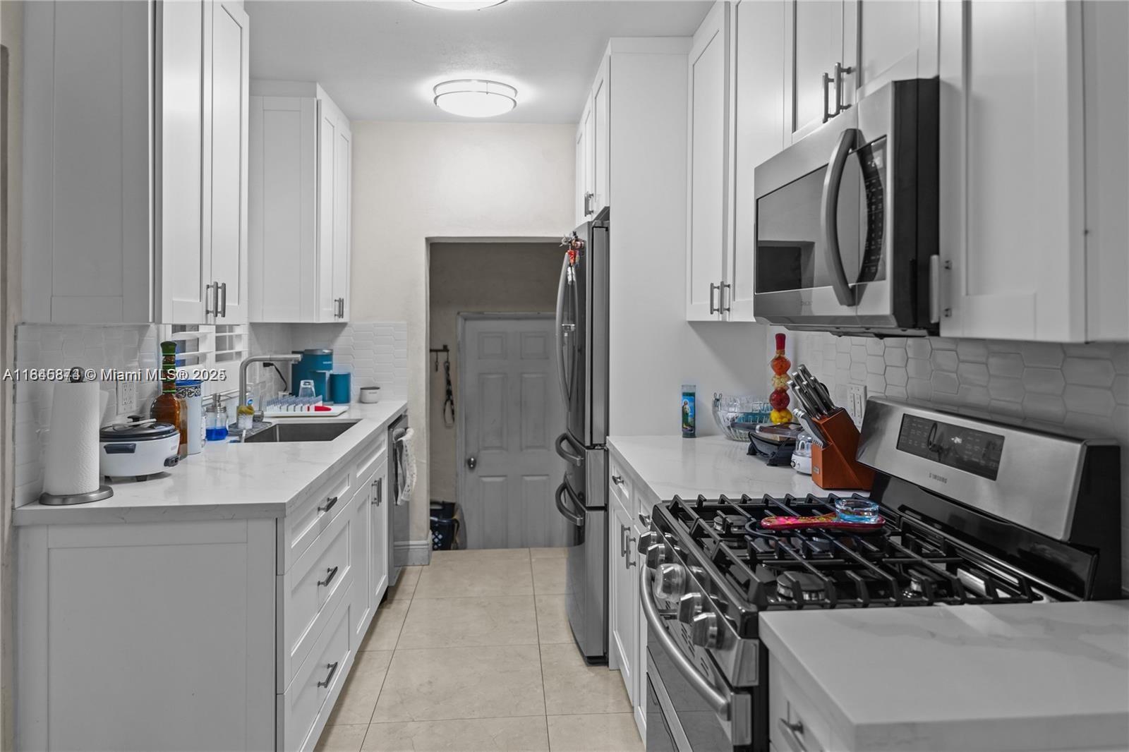 BRADLEY HEIGHTS - Residential