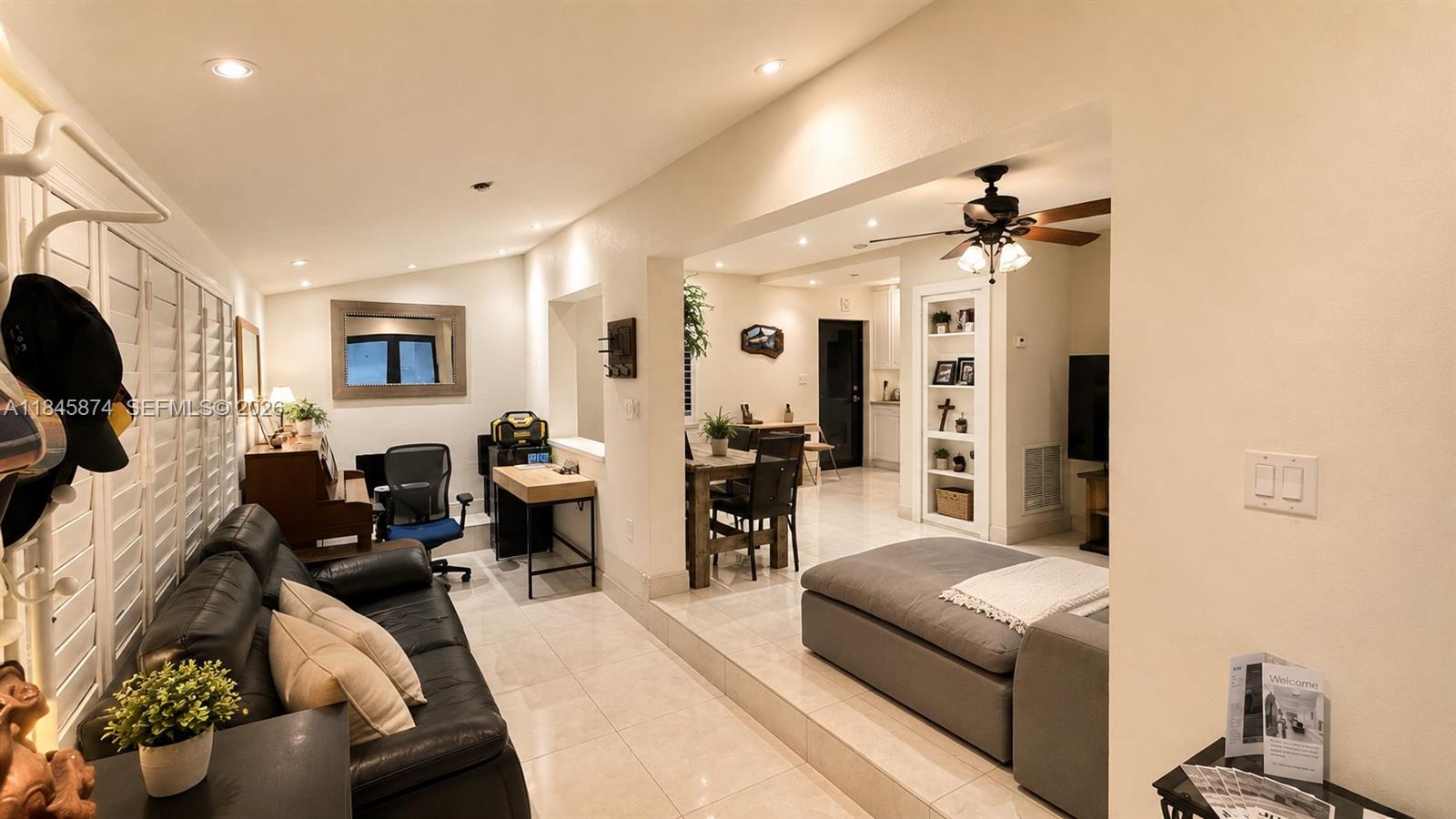 117 W 34th St