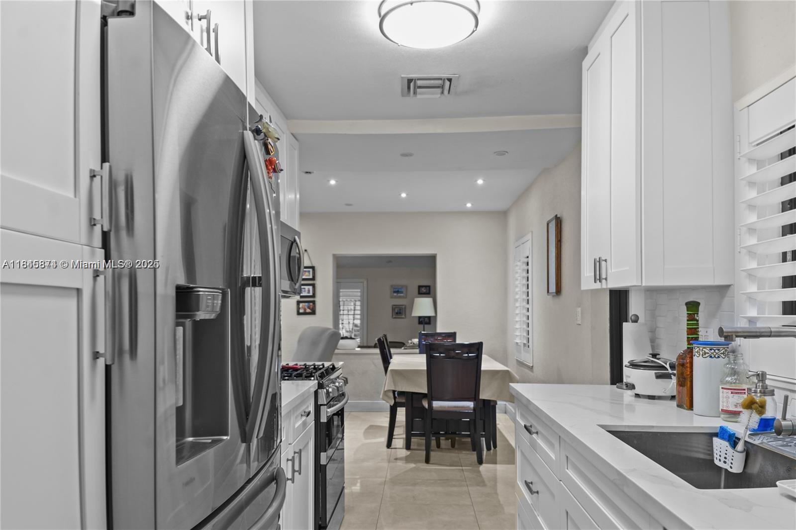 BRADLEY HEIGHTS - Residential