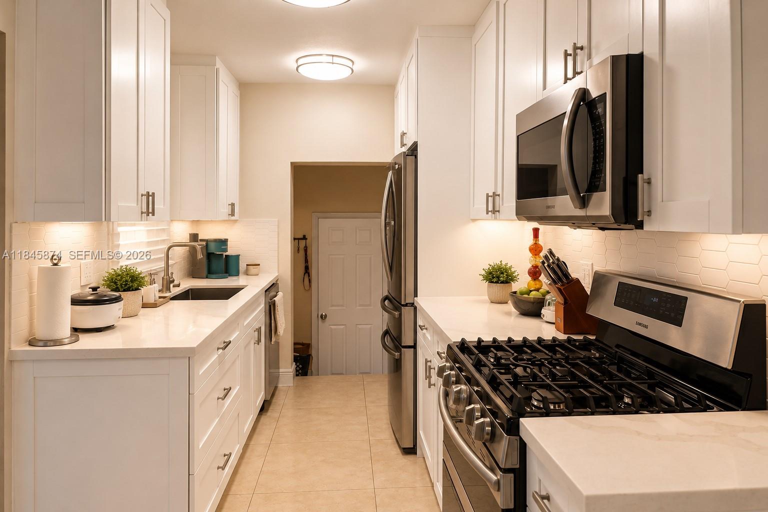 BRADLEY HEIGHTS - Residential