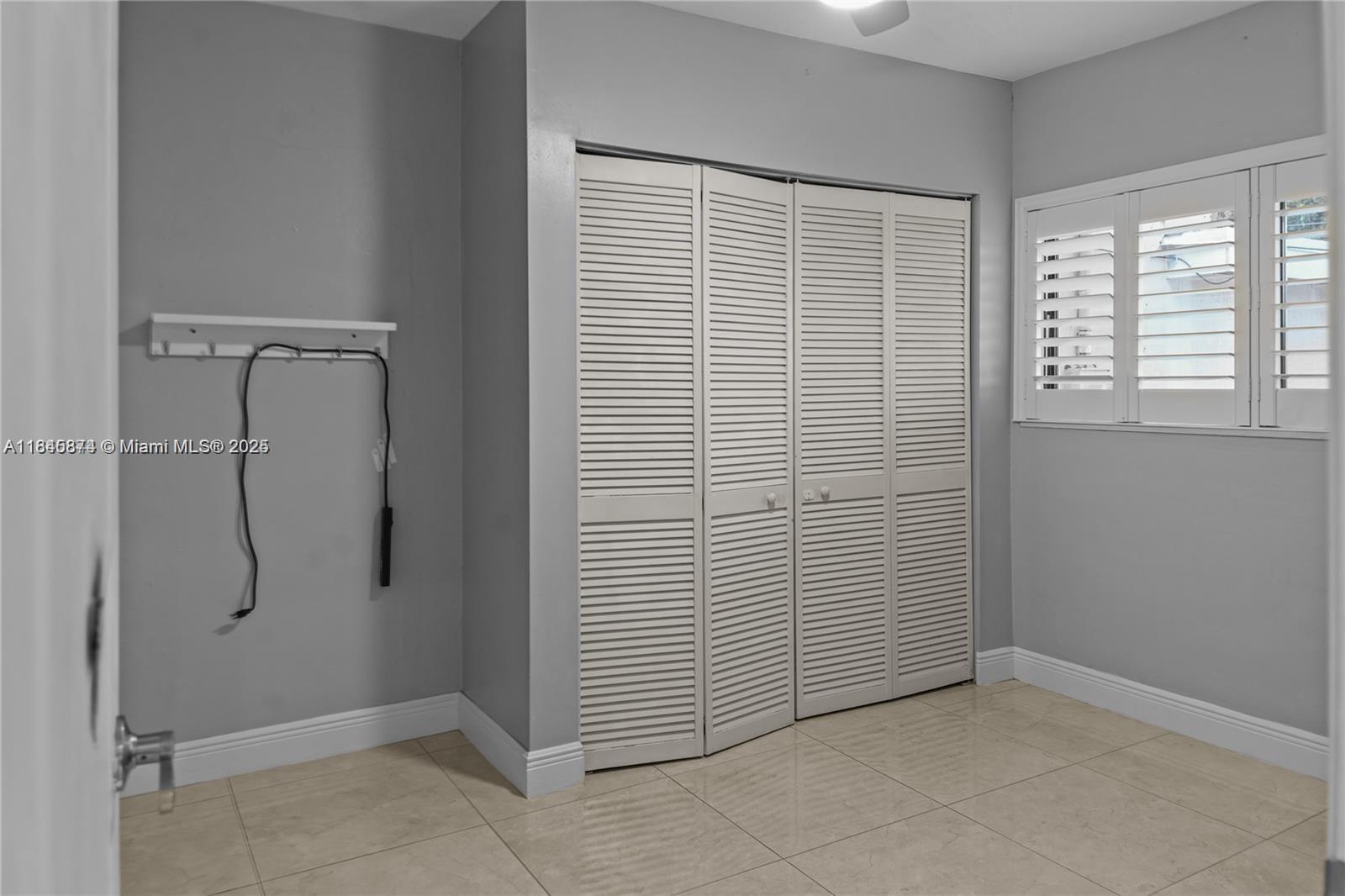 BRADLEY HEIGHTS - Residential