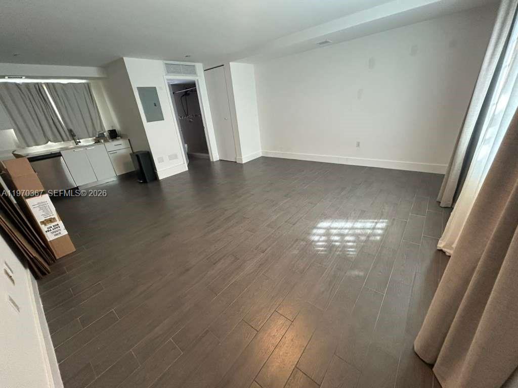 LINCOLN SUB - Residential Lease